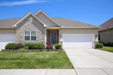 6204 Marias Point Ln, Columbus, OH 43213 - photo 2