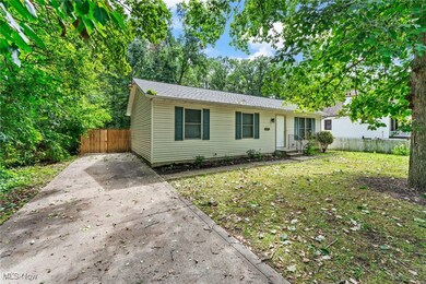 3741 Globe Ave, Lorain, OH 44055 - photo 2