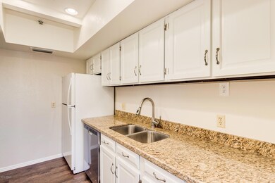 2052 S Rural Rd unit D, Tempe, AZ 85282 - photo 6