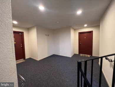 12220 Eagles Nest Ct unit M, Germantown, MD 20874 - photo 5