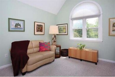 24 Bishops Forest Dr, Waltham, MA 02452 - photo 5