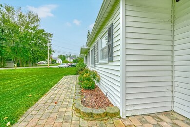FRONT PAVER SIDEWALK