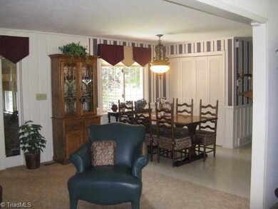 302 Ridge St, Asheboro, NC 27205 - photo 3