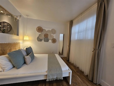 751 Collins Ave unit 3, Miami Beach, FL 33139 - photo 7