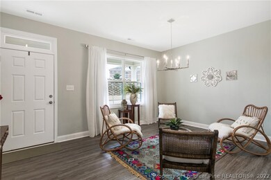 544 Forsythe St, Fayetteville, NC 28304 - photo 6