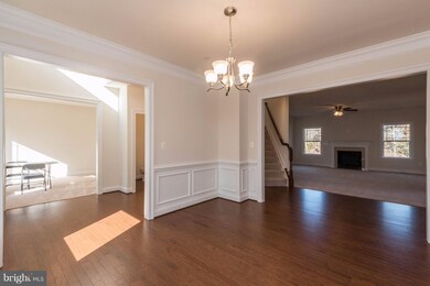 213 Dismondy Dr, Huntingtown, MD 20639 - photo 6