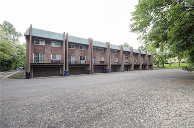 1215-29 James St, Syracuse, NY 13203 - photo 4