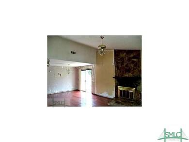 Den/Family/Great Room. WOOD BURNING FIREPLACE