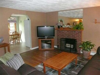 17 Henderson Rd, Woburn, MA 01801 - photo 7