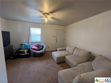 305 Northern Dove Ln unit A-D, Copperas Cove, TX 76522 - photo 4