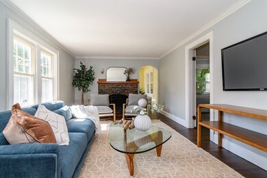 847 Worcester St, Wellesley Hills, MA 02481 - photo 6