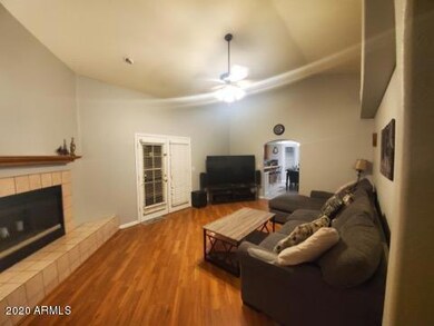 Resized_26