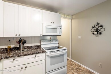 10-Kitchen 1B