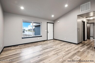 5 stock living room
