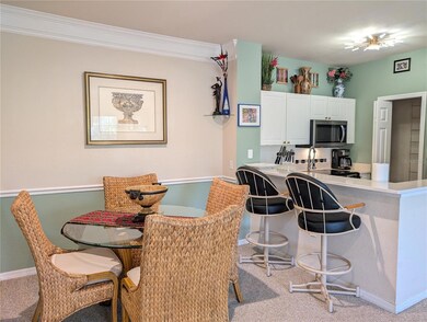 5140 Northridge Rd unit 206, Sarasota, FL 34238 - photo 4