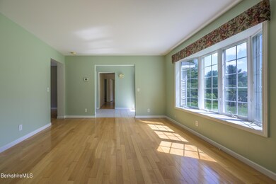 55 Branch Farm Rd