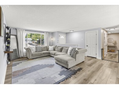 374 Carthage Ave, Eugene, OR 97404 - photo 7