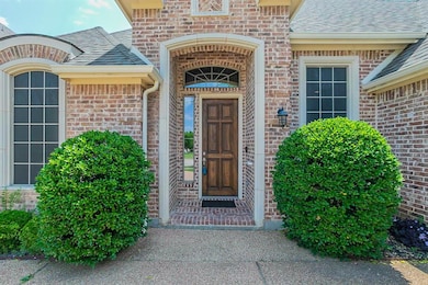 5931 Crescent Ln, Colleyville, TX 76034 - photo 3