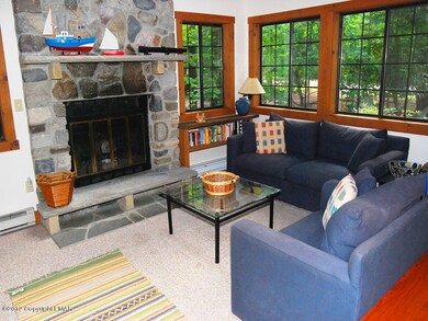 5536 Fox Run Rd, Pocono Pines, PA 18350 - photo 3