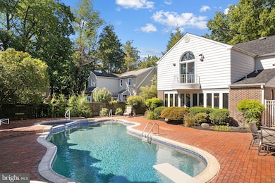 656 W Crystal Lake Ave, Haddonfield, NJ 08033 - photo 2