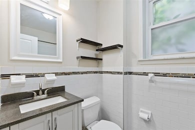 149 Webster Ave unit 1, Jersey City, NJ 07307 - photo 5