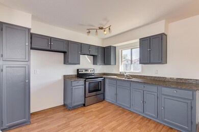 2647 N 58th Ln, Phoenix, AZ 85035 - photo 4