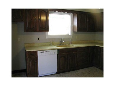 15 Chace Ave, Tiverton, RI 02878 - photo 5