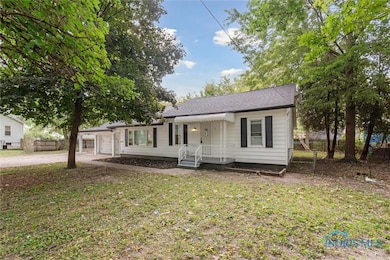 5041 Ancil Rd, Toledo, OH 43615 - photo 3