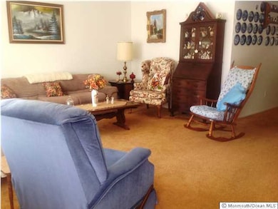 144 Castleton Dr, Toms River, NJ 08757 - photo 2