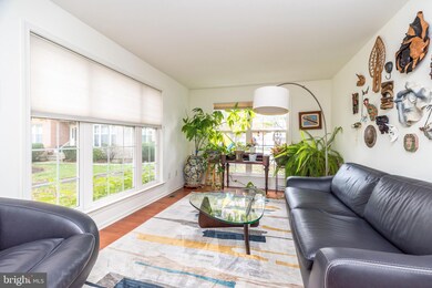 114 Blackfriars Cir, Doylestown, PA 18901 - photo 5