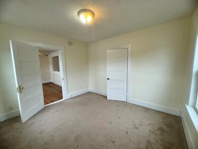 4 Central St unit 2nd Floor, Derry, NH 03038 - photo 7