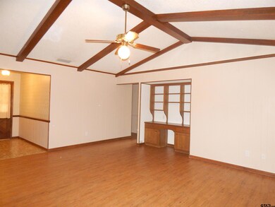 923 923 E 8th St, Tyler, TX 75701 - photo 4