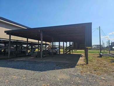 129 Speckled Trout Ct, Chauvin, LA 70344 - photo 2