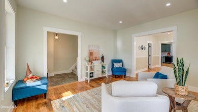 354 Mohawk Ave, Schenectady, NY 12302 - photo 7