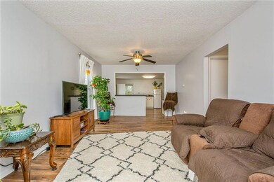 5906 S Union St, Des Moines, IA 50315 - photo 5