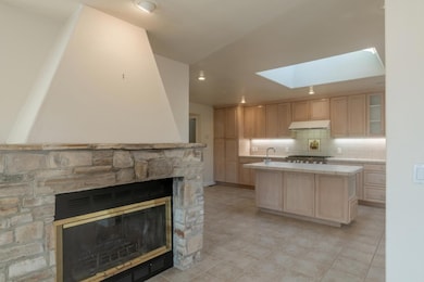 140 John St, Monterey, CA 93940 - photo 6