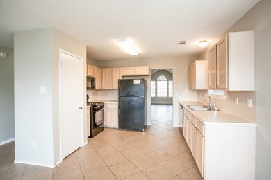 3605 Teal Glen St, Pearland, TX 77584 - photo 5