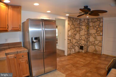 3320 Flat Iron Rd, Montross, VA 22520 - photo 6