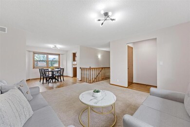 4114 Wedgewood Dr NE, Cedar Rapids, IA 52402 - photo 6