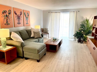 44 Lexington Ave unit 4, Gloucester, MA 01930 - photo 3