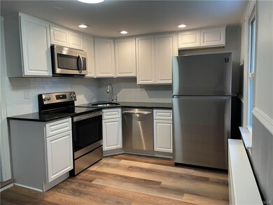 553 Ontario St, Bethlehem, PA 18015 - photo 3