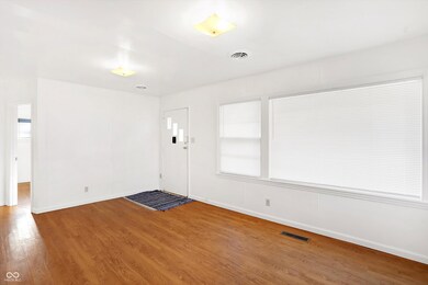 2908 14th St, Columbus, IN 47201 - photo 4