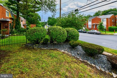 5713 3rd St NE, Washington, DC 20011 - photo 5