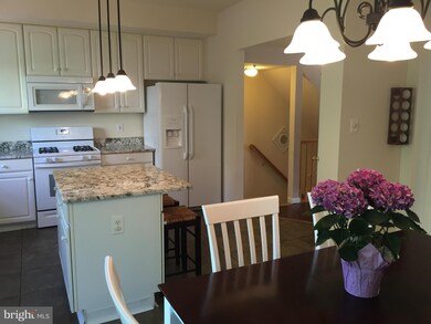 20810 Mountain Lake Terrace, Germantown, MD 20874 - photo 6