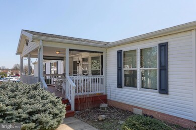 167 Juniper St, Palmyra, PA 17078 - photo 2