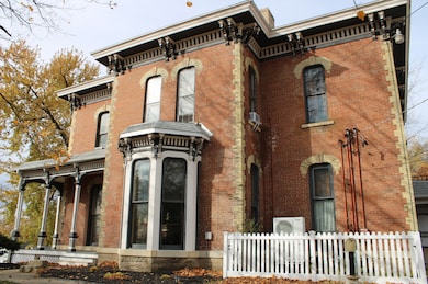 402 W Lincolnway, Morrison, IL 61270 - photo 7