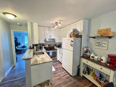 118 Burkhall St unit J, South Weymouth, MA 02190 - photo 5