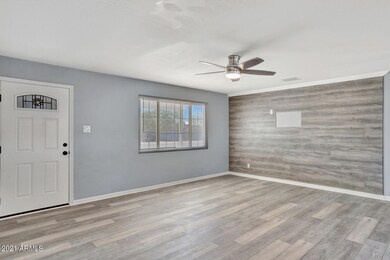 07_3114_N_39th_Ave07_mls
