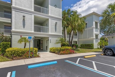 500 Gardens Edge Dr unit 513, Venice, FL 34285 - photo 2
