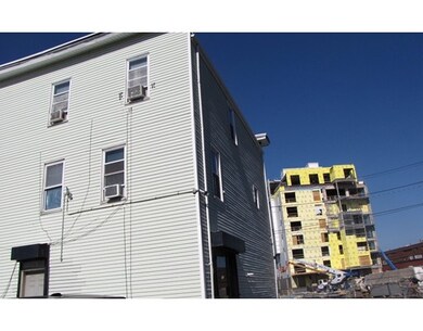 8 Medford St, Somerville, MA 02143 - photo 5